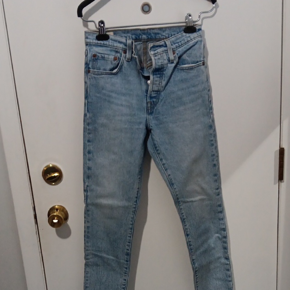 Levi's Light Blue High Rise Women's Jeans